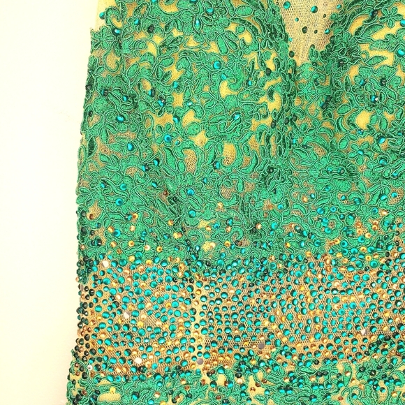 Dave & Johnny long, formal dress, teal green, Size 3/4. - Picture 14 of 16